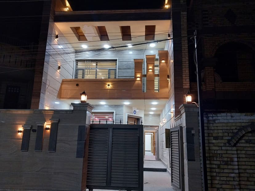 دار سكن في منطقه السيديه قرب شارع النخل