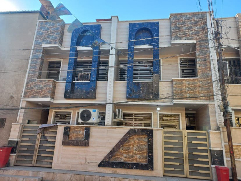 منزل طابقين 